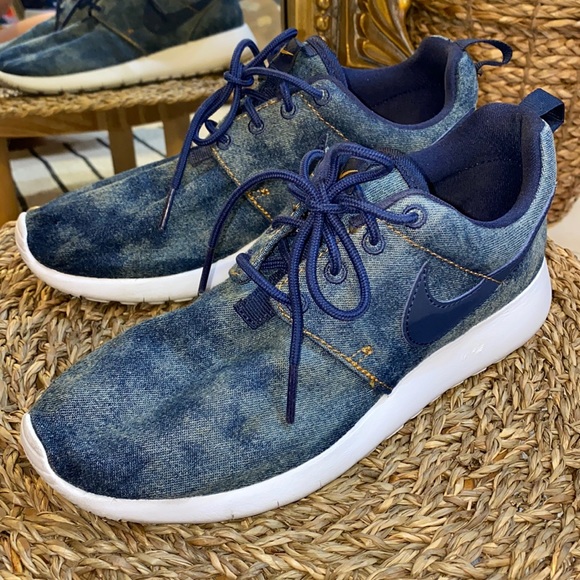 NIKE Unisex Denim Sneakers - Picture 1 of 6